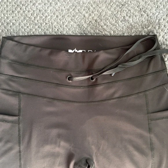 POPFLEX FOREST GREEN Cargo Leggings - Picture 5 of 6